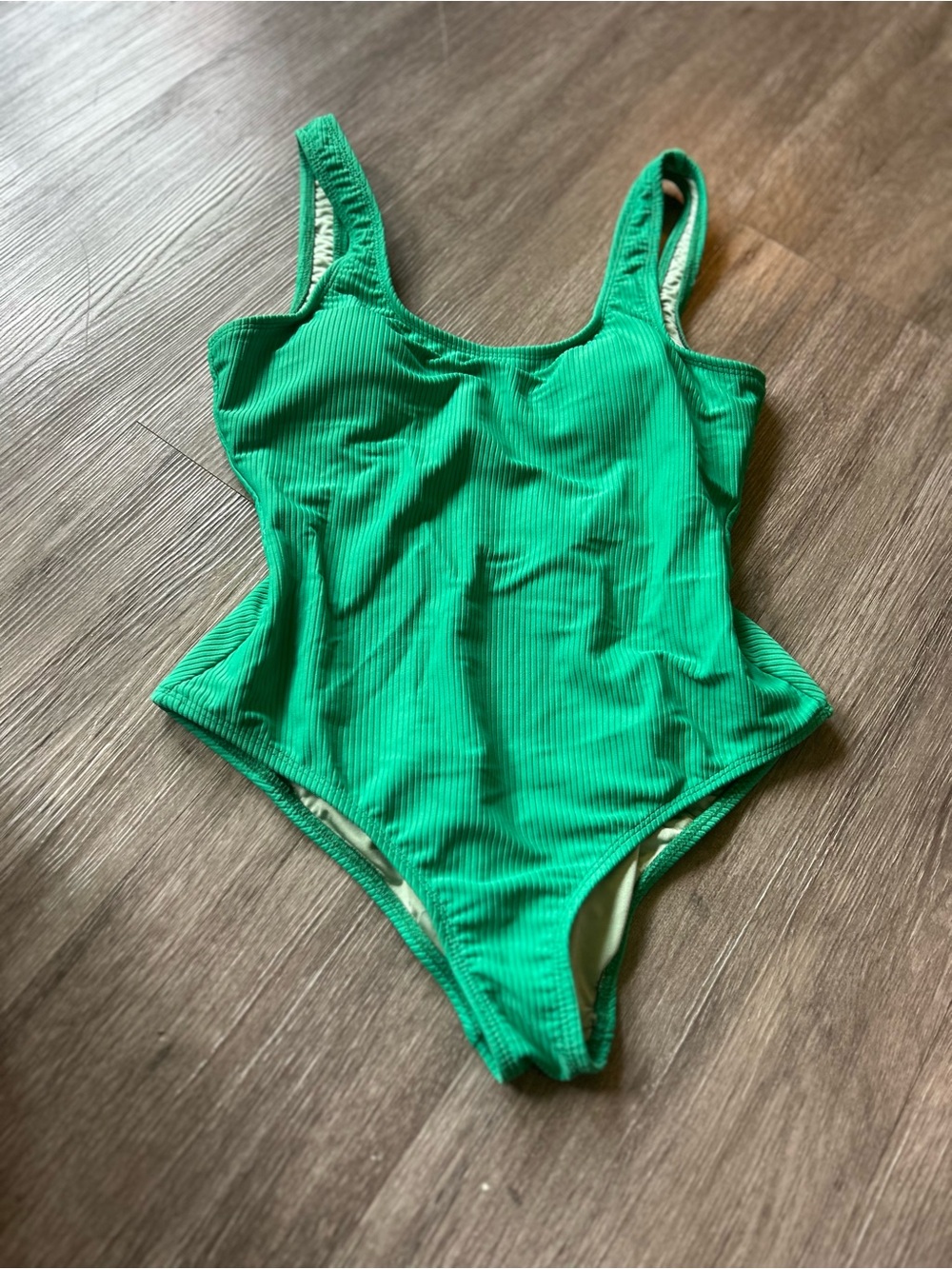 Dippin' Daisy's Vibrant Emerald Green Ribbed One-Piece Swimsuit Nwots
